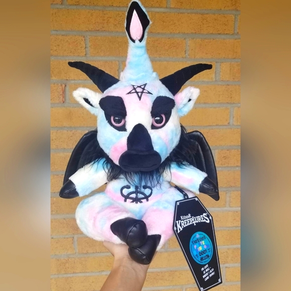 Kreepture darklord pastel rainbow #1 - Picture 1 of 2